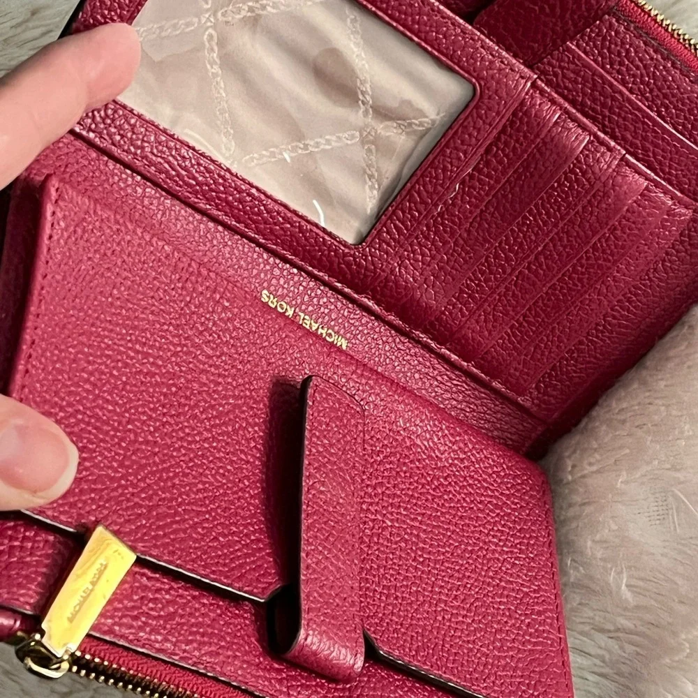 Michael Kors Burgundy Adele Leather wristlet Wallet - Picture 8 of 12